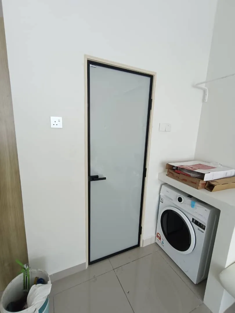 Shower Door (Aluminium)